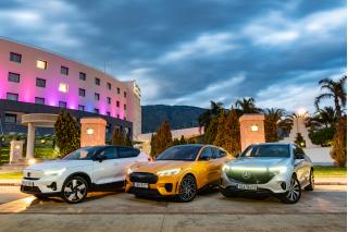 Feature: Τέρμα γκάζι με Ford Mustang Mach-E GT, Mercedes-Benz EQC 400 και Volvo C40 P8 Recharge